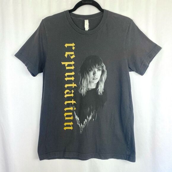 Taylor Swift 2018 Reputation Tour T-shirt Women’s Medium Gold Grey Swiftie Conce - Picture 6 of 8